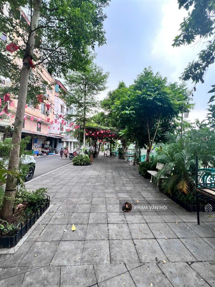 Bán 2 tòa nhà cao cấp tại phố quảng an  tây hồ, hà nội