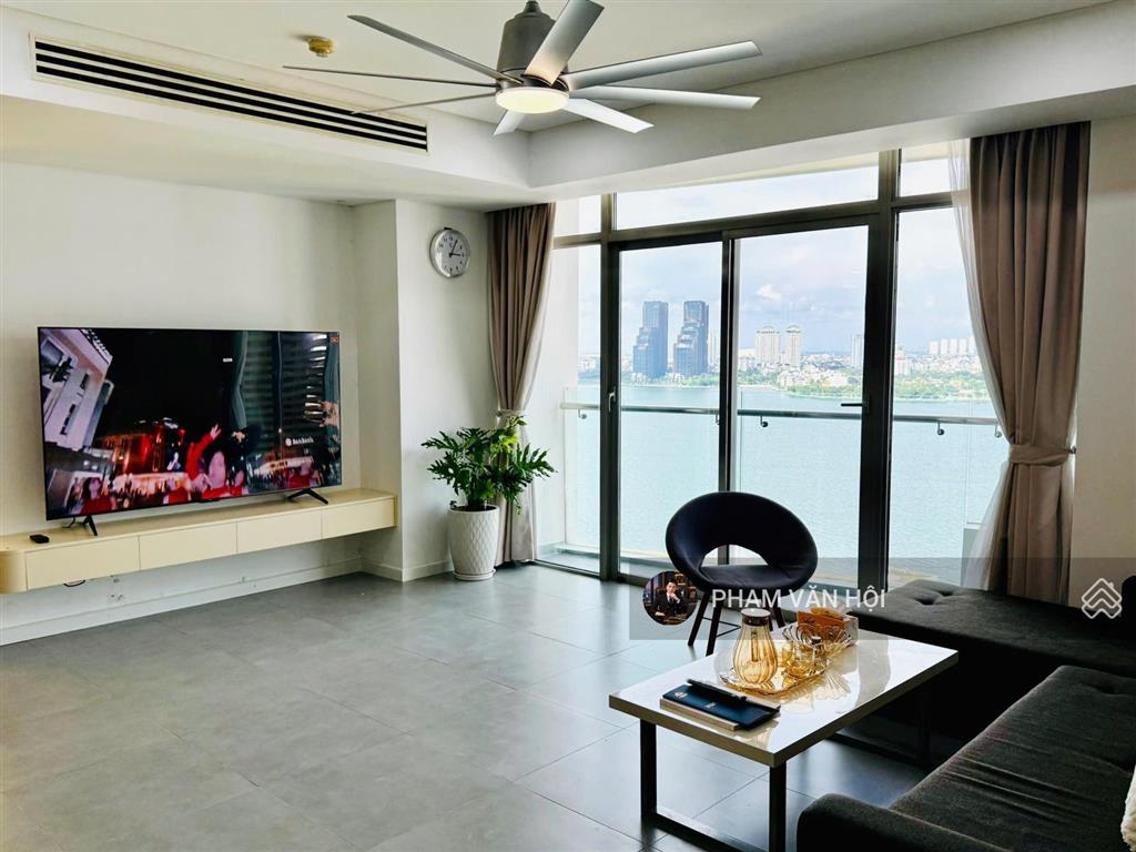 Bán chung cư watermark 120m 3pn tầng cao view hồ tây 395 lạc long quân 16,5 tỷ