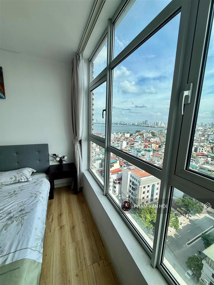 Bán chung cư watermark 120m 3pn tầng cao view hồ tây 395 lạc long quân 16,5 tỷ