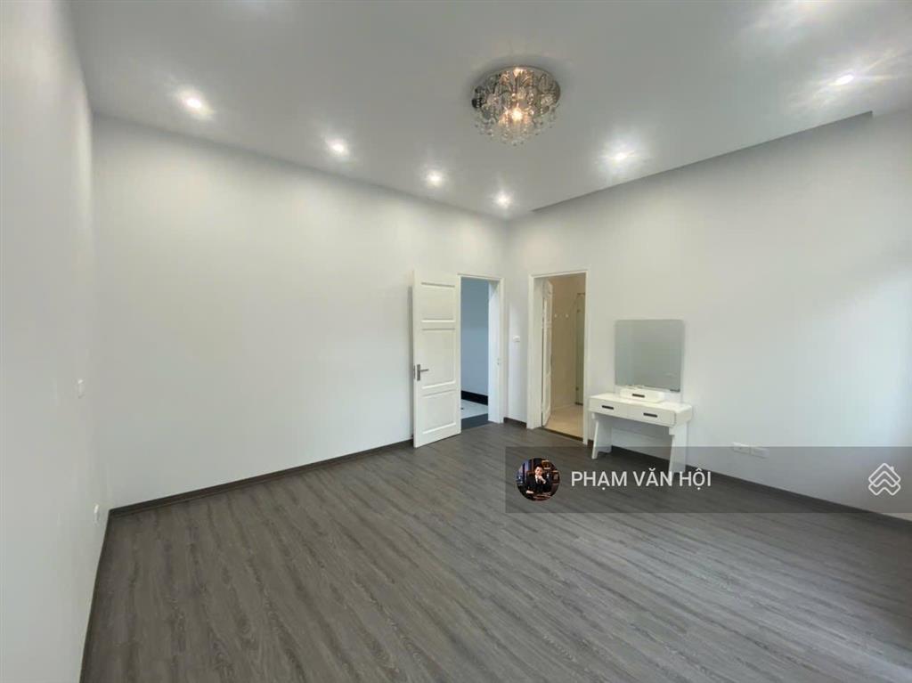 Cho thuê biệt thự khu t ciputra tây hồ hà nội dt 180m xây 3 tầng 4 ngủ full đồ giá rẻ