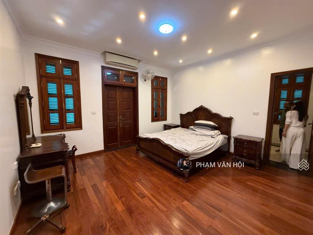 Cho thuê biệt thự 250m 3 tầng 5pn full nội thất khu g ciputra tây hồ hà nội giá 3.000 usd/tháng