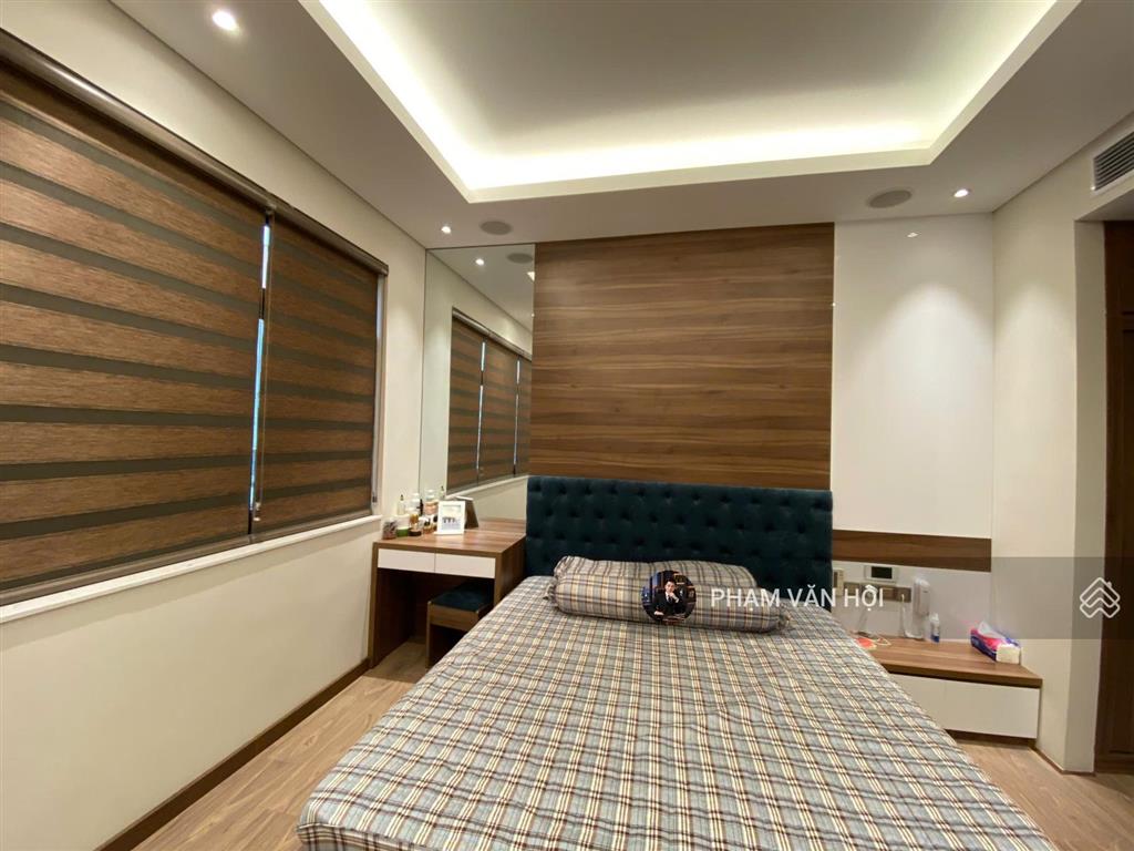 Bán biệt thự đơn lập khu h10 starlake tây hồ tây  192,8m2 4 tầng 4 pn sổ đỏ lâu dài, giá 132 tỷ