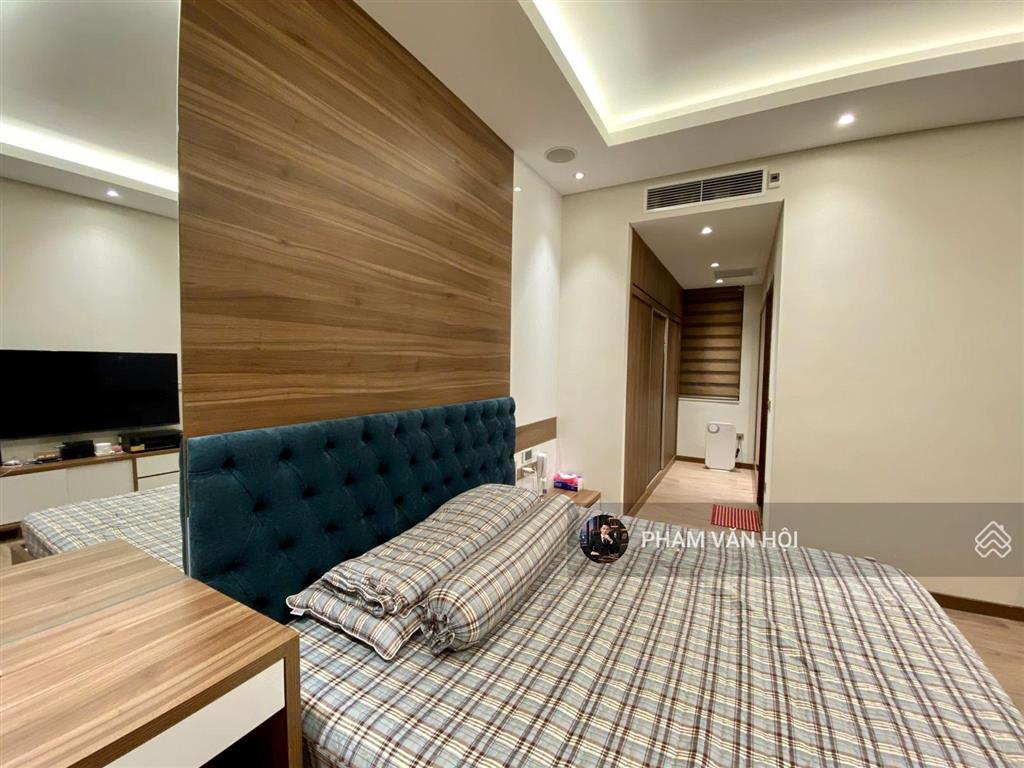 Bán biệt thự đơn lập khu h10 starlake tây hồ tây  192,8m2 4 tầng 4 pn sổ đỏ lâu dài, giá 132 tỷ