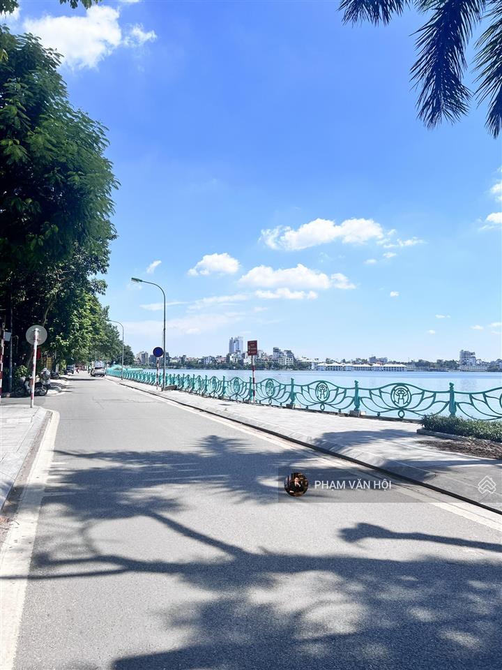 Cho thuê biệt thự dt 297m 5 tầng 5 pn   khu 1.3h.a phố quảng an tây hồ hà nội sát hồ tây khu víp