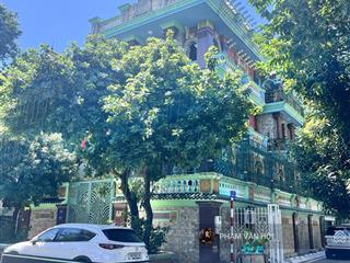 Cho thuê biệt thự dt 297m 5 tầng 5 pn   khu 1.3h.a phố quảng an tây hồ hà nội sát hồ tây khu víp