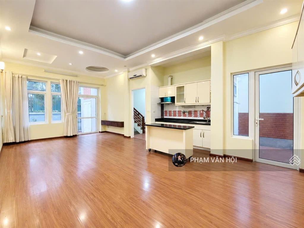 Cho thuê nhà cạnh hồ tây phố từ hoa tây hồ hà nội dt 80m 3 tầng 3pn giá 20 triệu/thấng