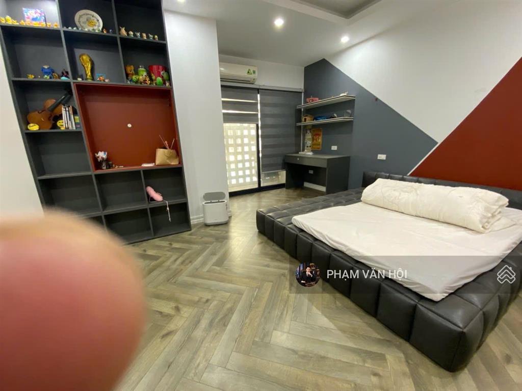 Cho thuê nhà 6 tầng 100m2 ô tô tránh, phố tứ liên, tây hồ hà nội 25 triệu/tháng