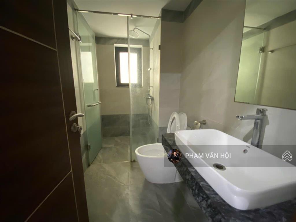 Cho thuê nhà 6 tầng 100m2 ô tô tránh, phố tứ liên, tây hồ hà nội 25 triệu/tháng