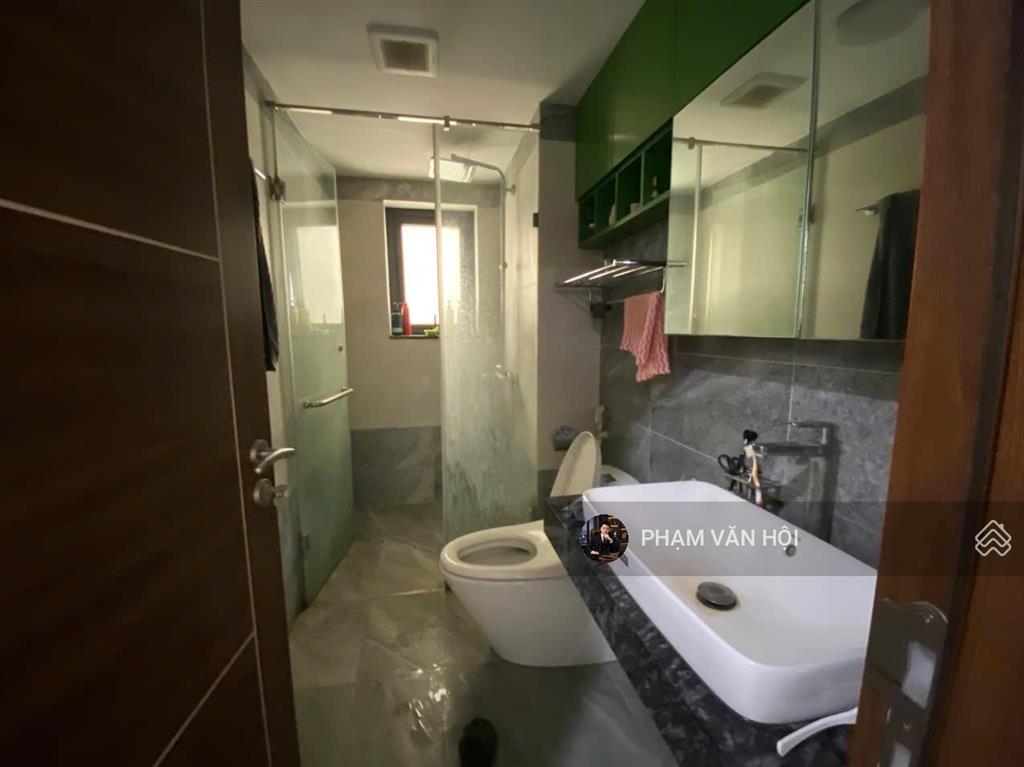 Cho thuê nhà 6 tầng 100m2 ô tô tránh, phố tứ liên, tây hồ hà nội 25 triệu/tháng