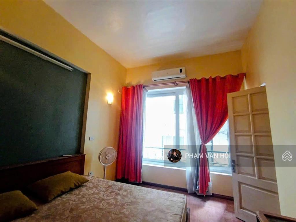 Cho thuê nhà 3 tầng phố tô ngọc vân quảng an tây hồ hà nội  dt 50m xây 3 tầng 3pn  full đồ 