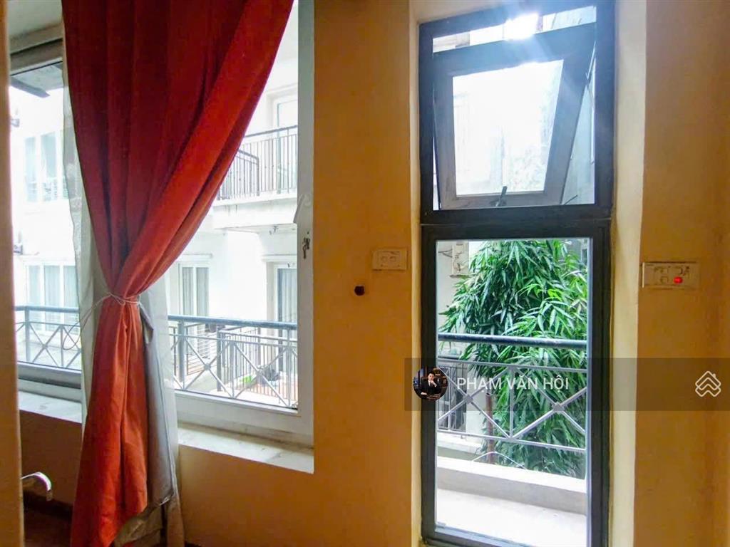 Cho thuê nhà 3 tầng phố tô ngọc vân quảng an tây hồ hà nội  dt 50m xây 3 tầng 3pn  full đồ 