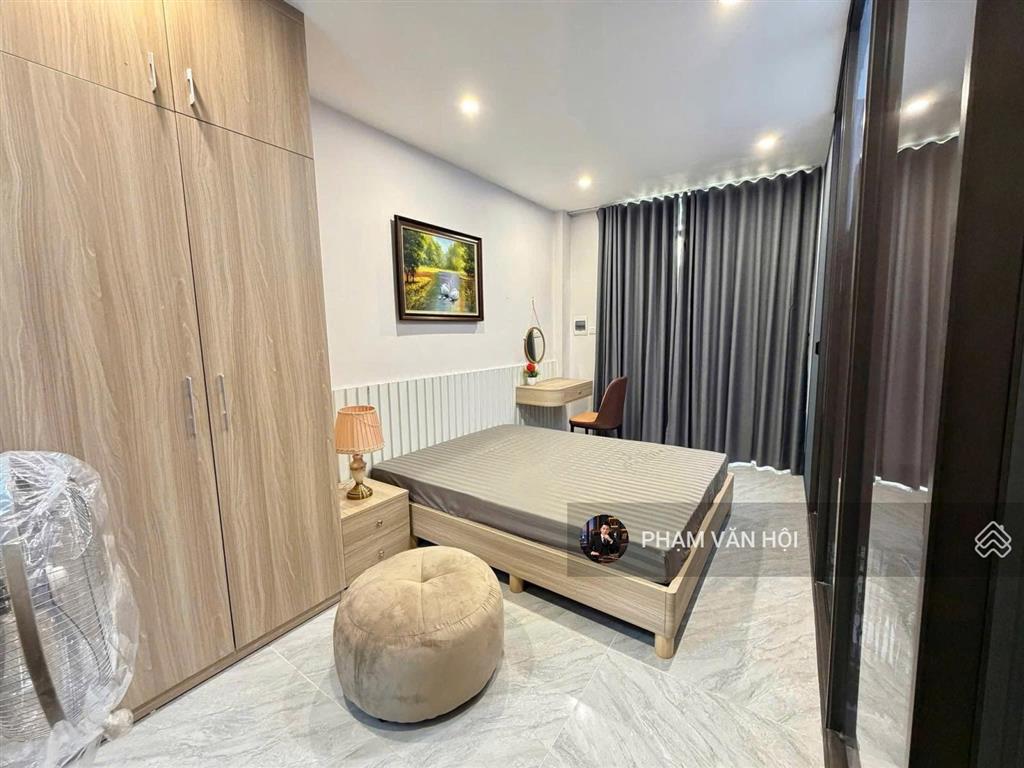 Cho thuê nhà 3 tầng ngõ phố tứ liên  tây hồ  dt 35m2  3 tầng 1 pn  full đồ  giá 10 tr/ tháng