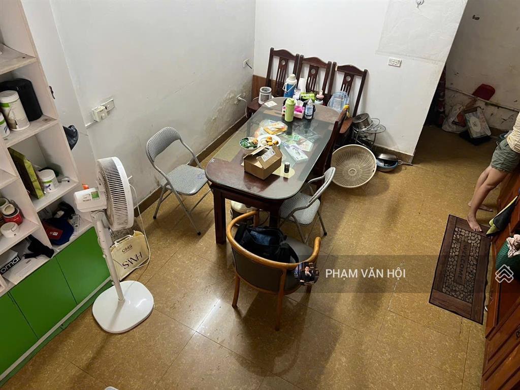 Cho thuê nhà 3 tầng ngõ 34 phố au cơ tây hồ hà nội  60m xây 3 tầng 3pn full đồ giá 9tr/ th
