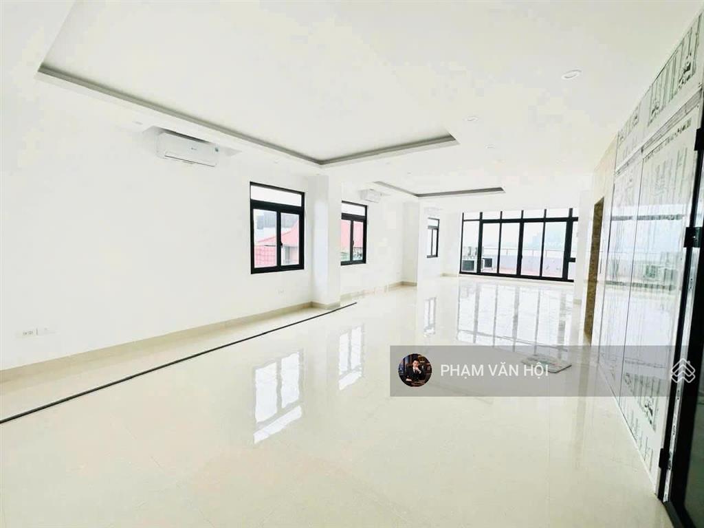 Cho thuê tòa nhà 6 tầng mặt phố trích sài view hồ tây dt 130m/sàn thang máy giá 155 triệu/th
