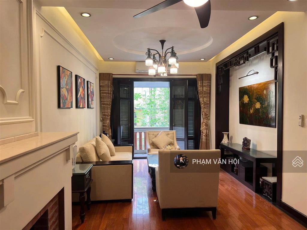 Cần cho thuê nhà biệt thự tô ngọc vân, tây hồ có gara ô tô