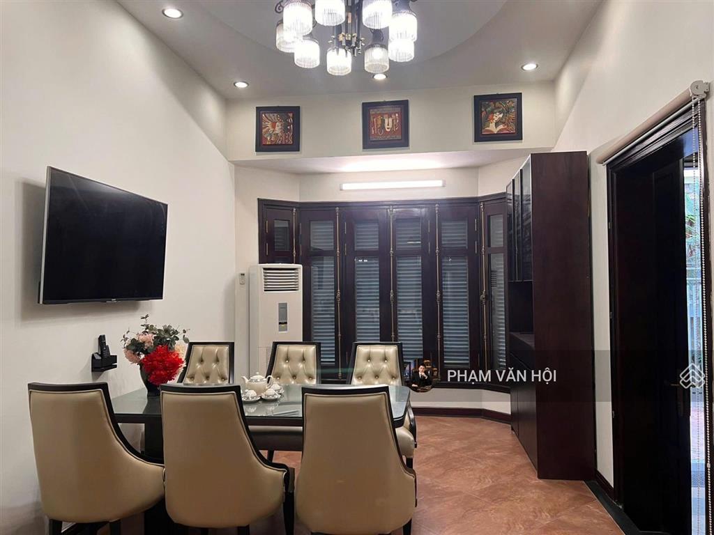 Cần cho thuê nhà biệt thự tô ngọc vân, tây hồ có gara ô tô