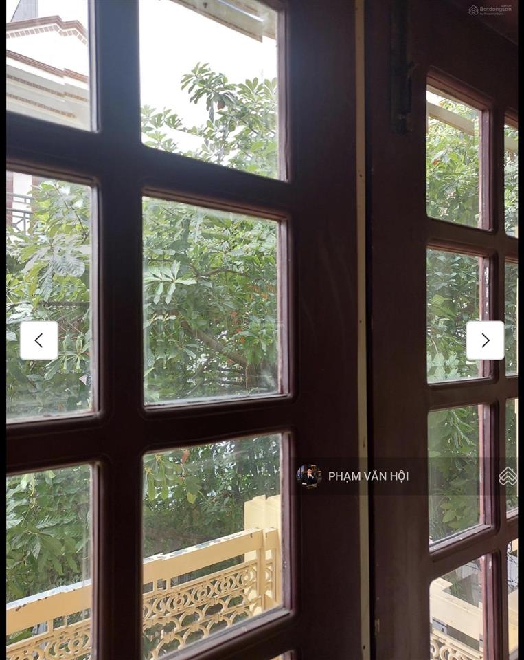 Cho thuê biệt thự sân vườn ngõ 34 phố au cơ tây hồ  dt 300m xây 3 tầng 4pnkk full nội thất