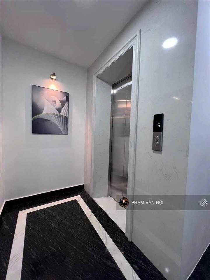 Cho thuê nhà đẹp phố tứ liên, tây hồ 60m2 x 5 tầng, thang máy, full nội thất 22 triệu/tháng