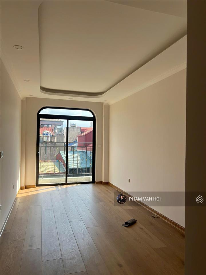 Cho thuê nhà mặt phố hoàng hoa thám, ba đình, 100m x 6 tầng, thang máy, 10 phòng, giá 40 triệu/th