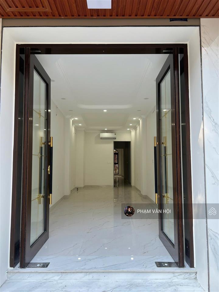 Cho thuê nhà mặt phố hoàng hoa thám, ba đình, 100m x 6 tầng, thang máy, 10 phòng, giá 40 triệu/th