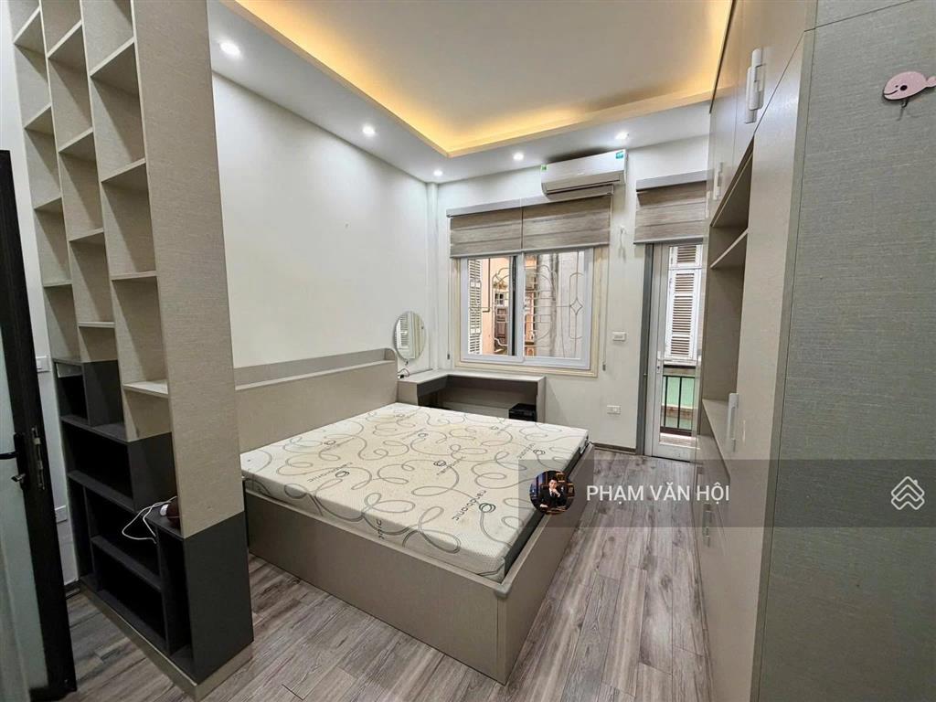 Chính chủ cho thuê nhà 4 tầng xuân diệu, tây hồ 35m, 2pn, full nội thất giá 12 tr/th