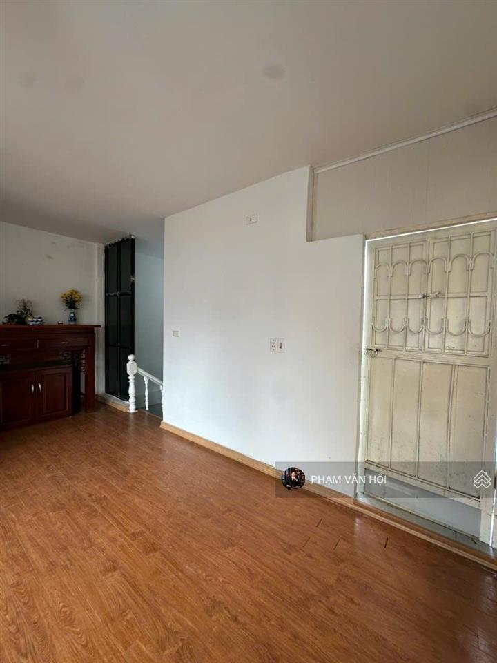 Cho thuê nhà riêng 4 tầng 3pnkk ngõ 7 phố thụy khuê tây hồ  gần hồ tây  giá 13 triệu/ th