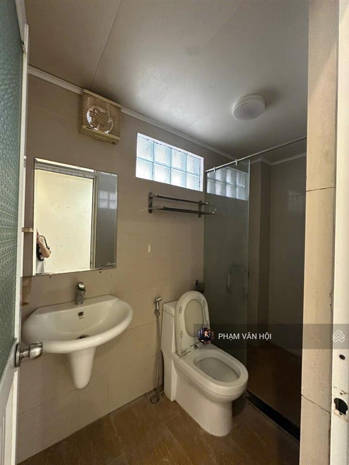 Cho thuê nhà riêng 4 tầng 3pnkk ngõ 7 phố thụy khuê tây hồ  gần hồ tây  giá 13 triệu/ th