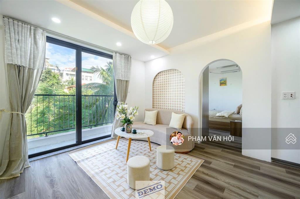 Cho thuê tòa căn hộ  dt 200m  7 tầng 17 căn hộ phố tô ngọc vân  tây hồ hà nội  full đồ 