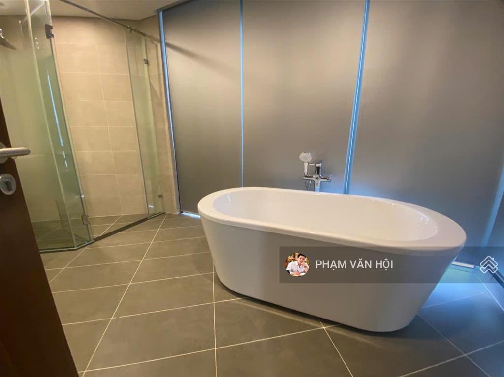 Cho thuê khách sạn 1000m x 10 tầng 90 phòng khách sạn mặt phố văn cao bao đình hà nội