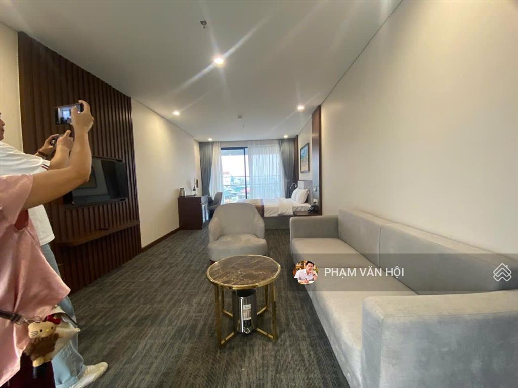 Cho thuê khách sạn 1000m x 10 tầng 90 phòng khách sạn mặt phố văn cao bao đình hà nội