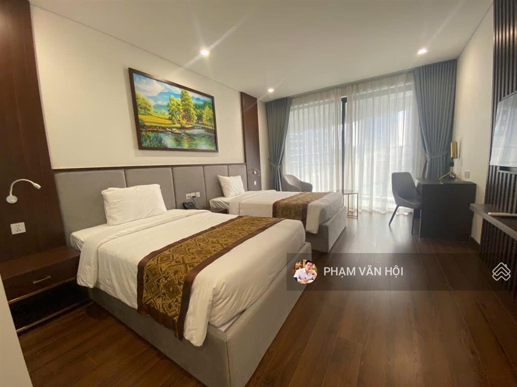 Cho thuê khách sạn 1000m x 10 tầng 90 phòng khách sạn mặt phố văn cao bao đình hà nội