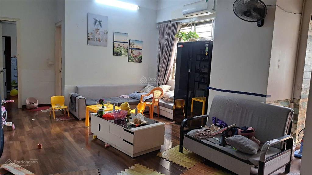 1 ngủ 56m tòa tttm xa la  full đồ  giá 3.29 tỷ