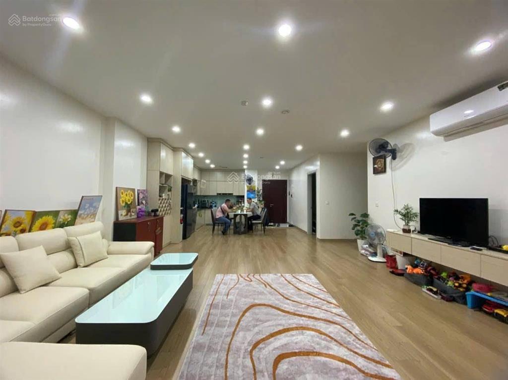 Hồ gươm plaza 110m, 3pn 2wc, full nội thất, giá 8,25 tỷ