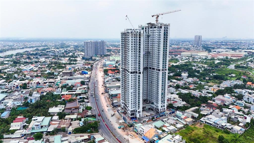 Cần ra căn 1pn, view thoáng. làm việc chính chủ