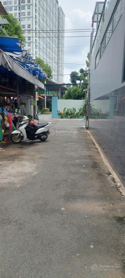Bán nhà riêng tại đường trần hưng đạo, phường hiệp phú, quận 9, 9,5 tỷ, 79m2, đẹp, nhiều tiện ích