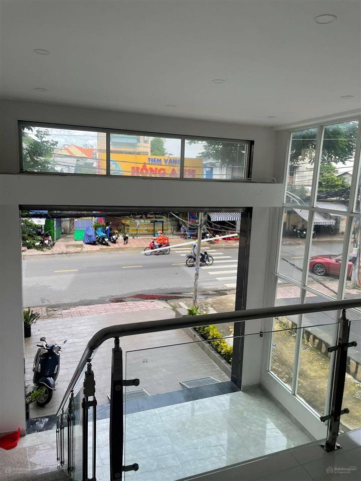 Bán tòa nhà văn phòng, tòa nhà căn hộ dịch vụ tp hcm.  zalo 0903 358 ***