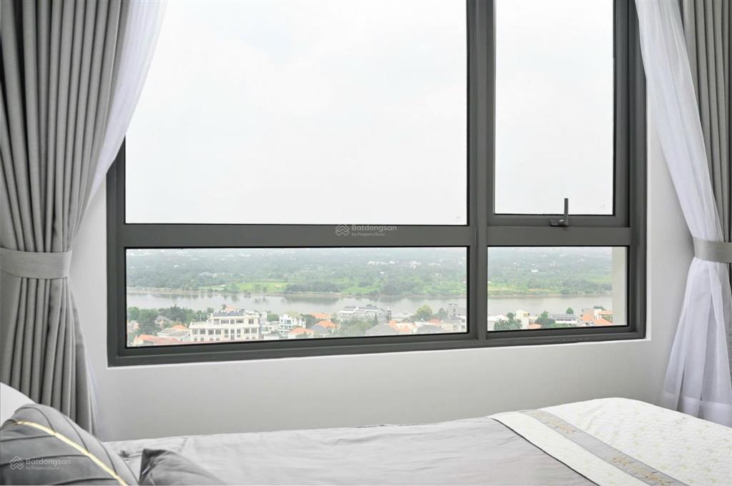 Bán căn hộ cao cấp 2pn masteri thảo điền  zalo 0903 358 ***