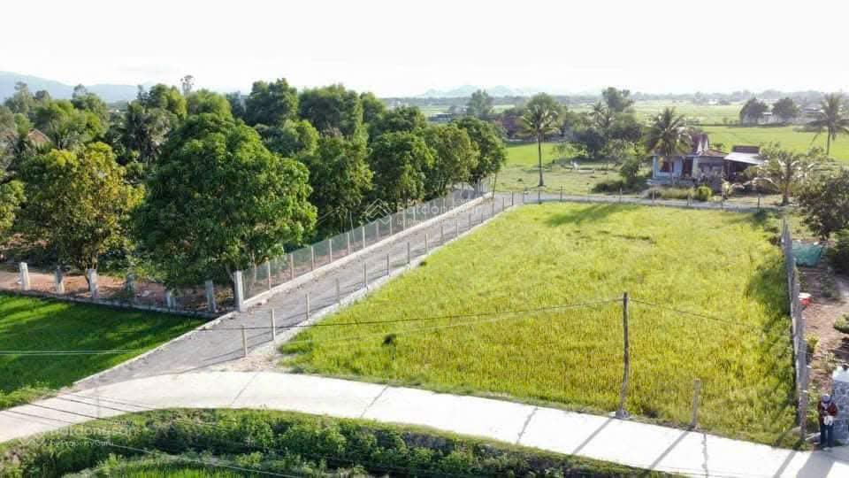 Chính chủ bán đất thôn sơn lộc xã bắc ninh hòa, lô góc 11x21,3m full thổ cư
