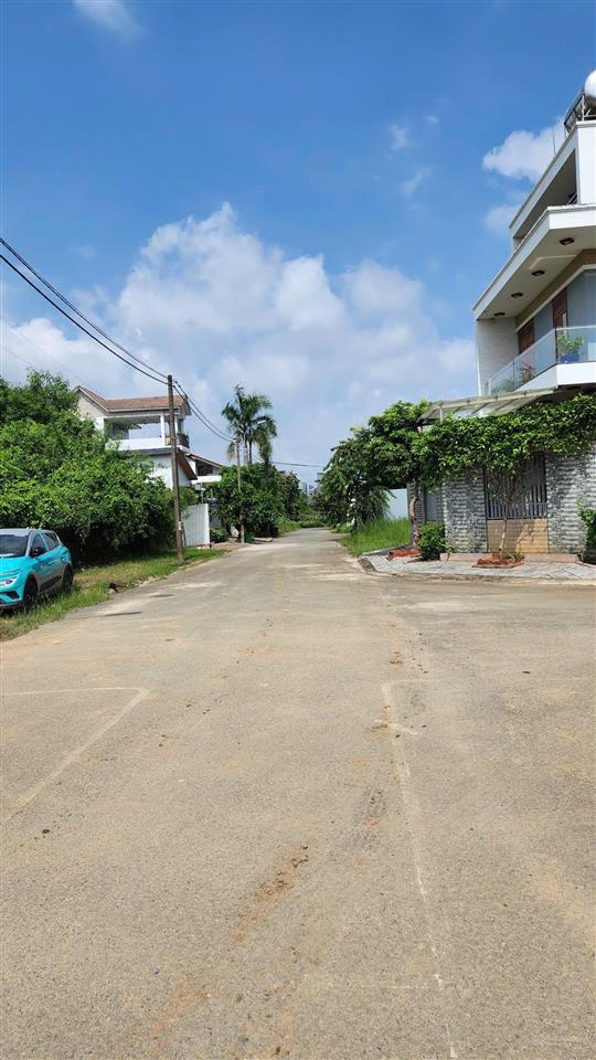 Bán nền biệt thự kdc kiến á, gần global city