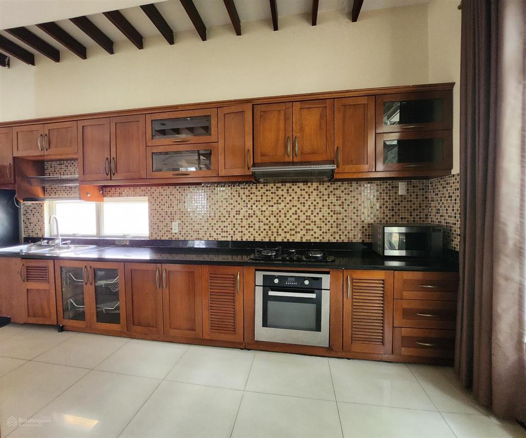 Biệt thự đơn lập thảo nguyên sài gòn 16x24m, sát sân golf thủ đức, giá 26 tỷ