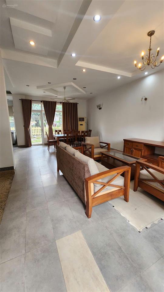 Biệt thự liền kề 8x24 khu biệt thự thảo nguyên sài gòn, giá 15 tỷ