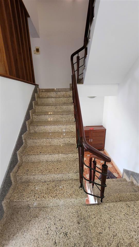 Biệt thự liền kề 8x24 khu biệt thự thảo nguyên sài gòn, giá 15 tỷ