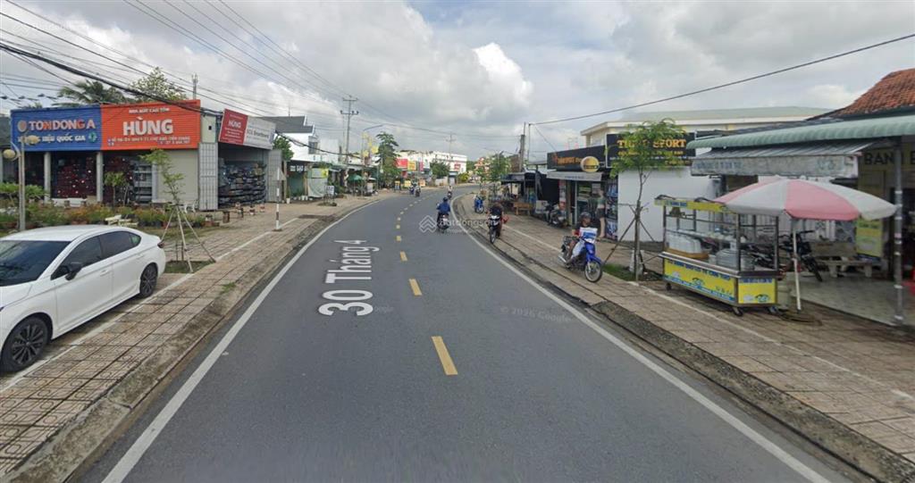 Cần bán căn nhà kiên cố, sẵn 20 căn trọ và cửa hàng kinh doanh gần 1 sào 3 ngay thị trấn chợ gạo