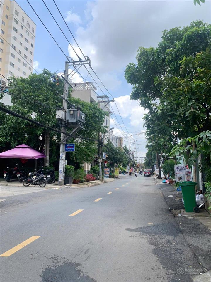 Bán gấp 77m đất mặt tiền đường 17 gần sông sài gòn và phạm văn đồng