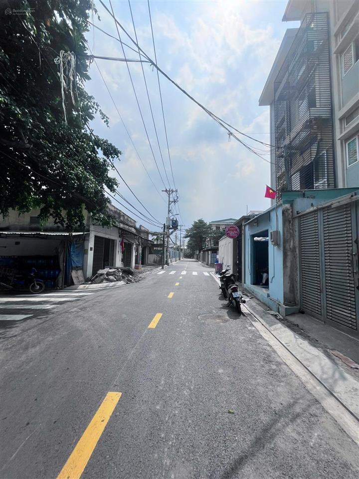 Cho thuê nhà mặt tiền 90m2 khu fatima hiệp bình chánh 6,5 triệu/tháng