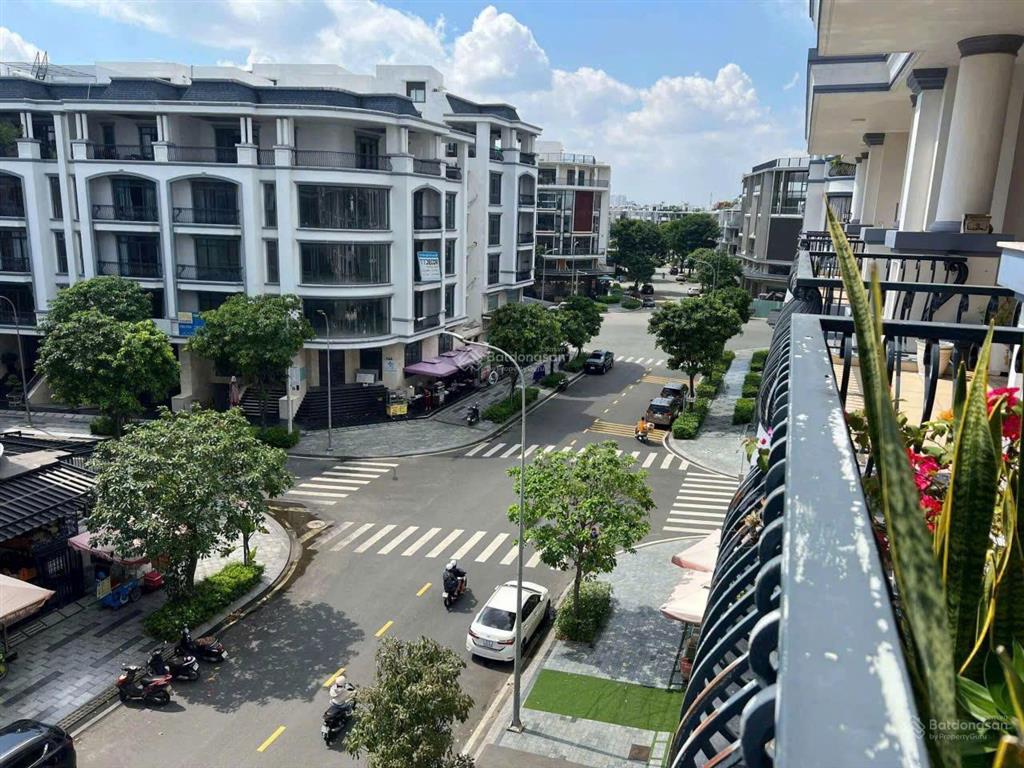 Nhà 6 lầu mặt tiền nguyễn thị nhung kđt vạn phúc thủ đức, cho thuê 58 triệu/tháng