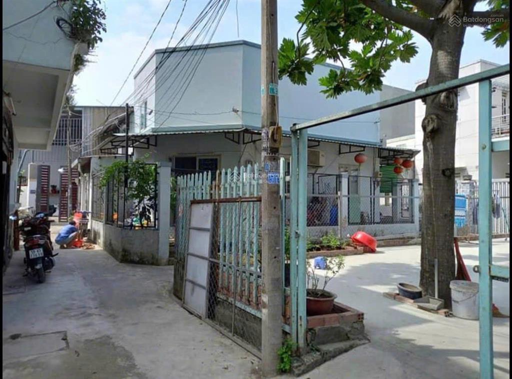 Nhà 2 mặt tiền hẻm đường quốc lộ 13 hiệp bình phước thủ đức 80m giá 3,99 tỷ