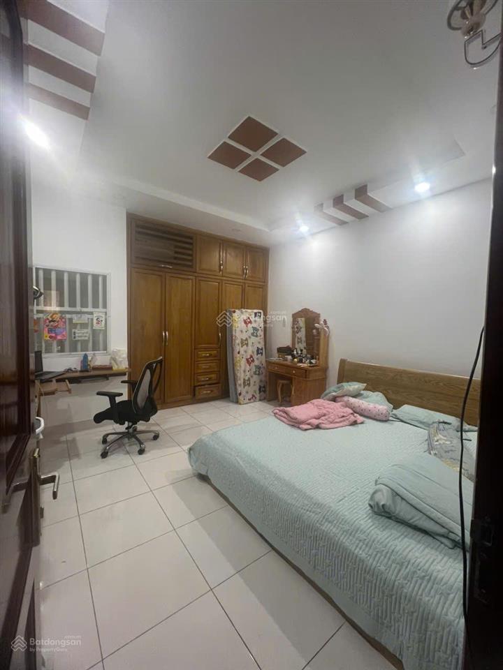 Nhà mặt tiền 100m2 đường số 11 trung tâm trường thọ thủ đức, bán gấp giá tốt