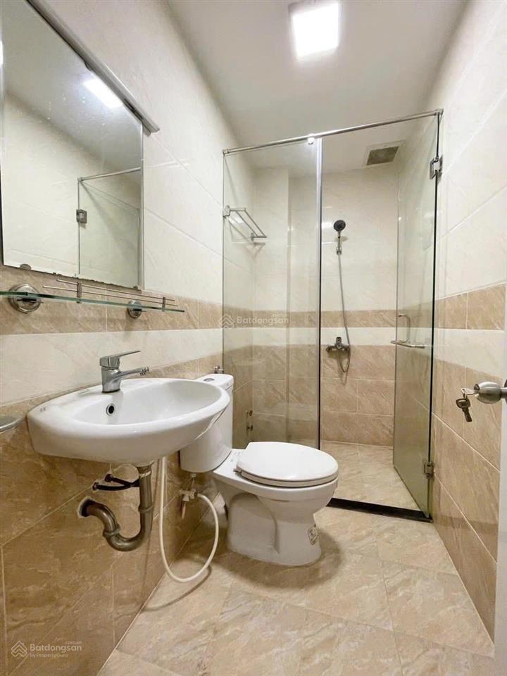 Cho thuê nhà 4 tầng 520 quốc lộ 13 đối diện vạn phúc thủ đức 16 triệu/tháng