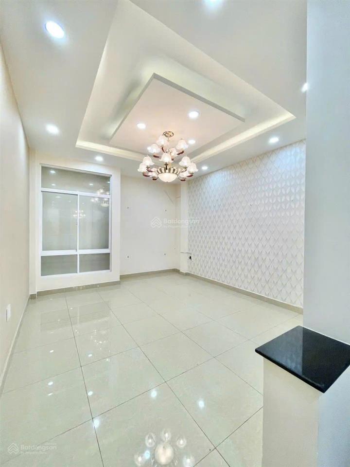 Cho thuê nhà 4 tầng 520 quốc lộ 13 đối diện vạn phúc thủ đức 16 triệu/tháng